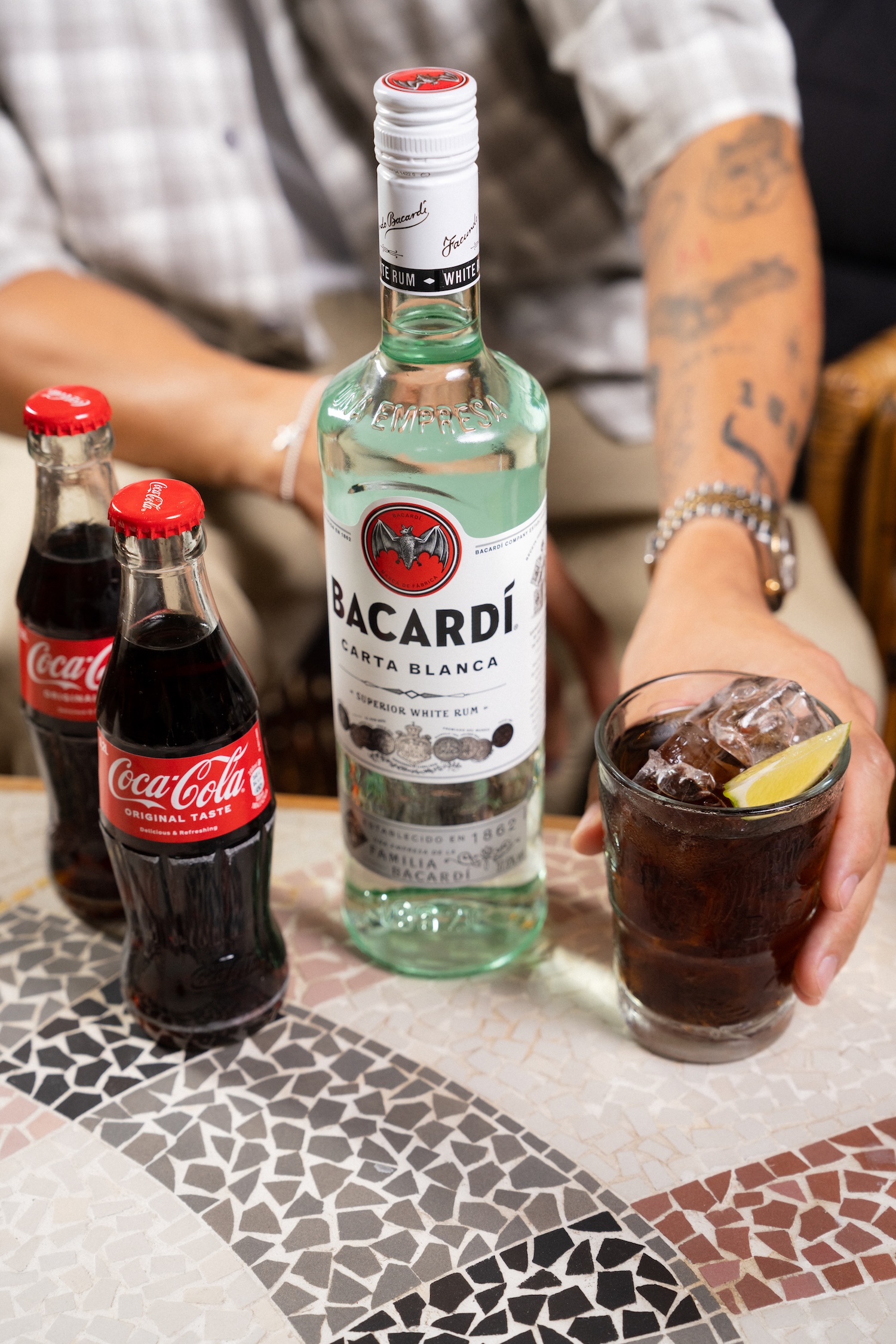 BACARDÍ & Coke sin filtros: cómo vuelven las fiestas de casa y por qué importan 2