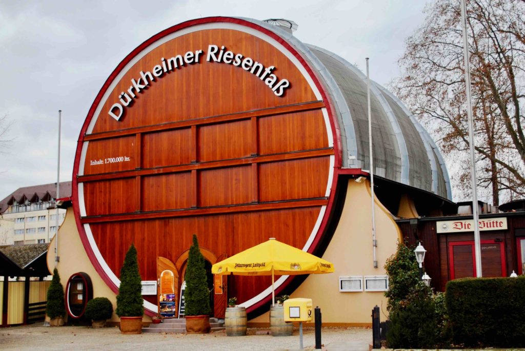 Viaje al Corazón de Renania-Palatinado: Bad Dürkheim y la Majestuosidad del Vino 2